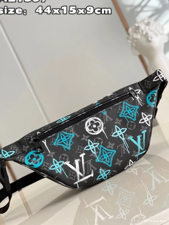 AAA Pruses Bags BUMBAG LOUIS VUITTON DISCOVERY 0825